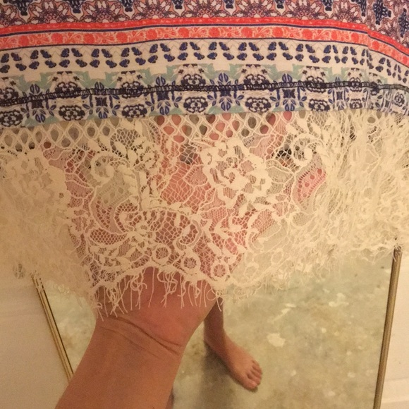 Xhilaration Multicolored Short Sleeve Shirt - Picture 4 of 4